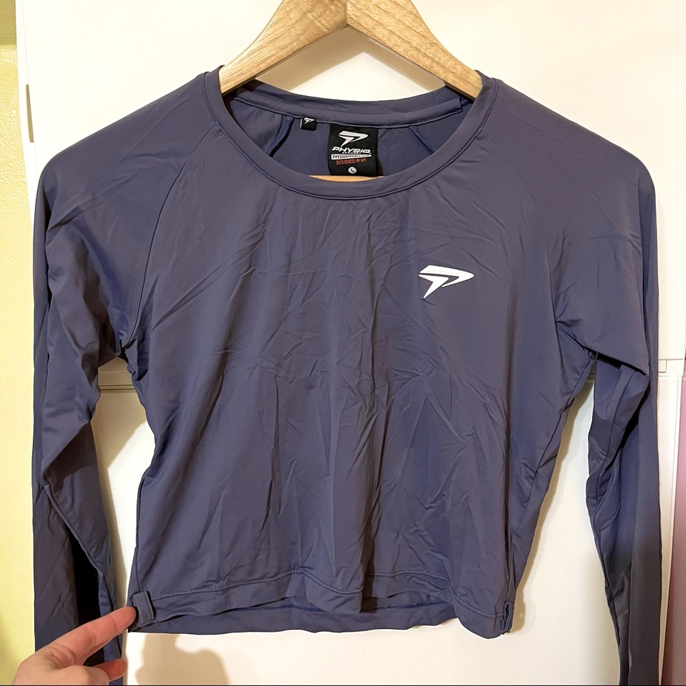 PhysiqApparel dusky blue long sleeve crop top